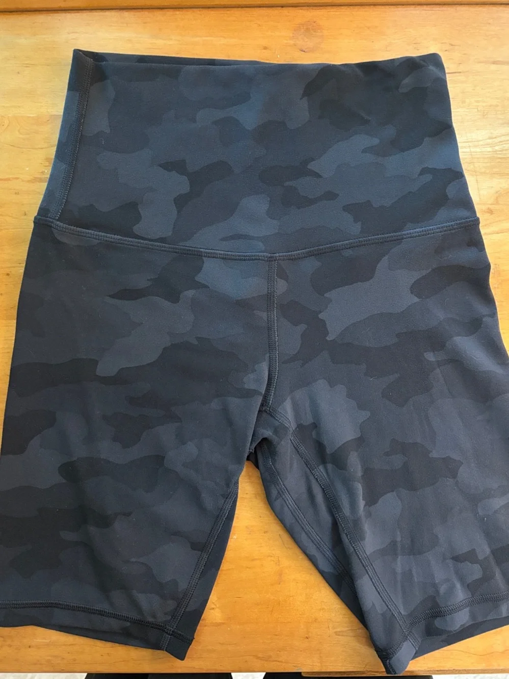 Lululemon Align 8” Camouflage biker shorts
